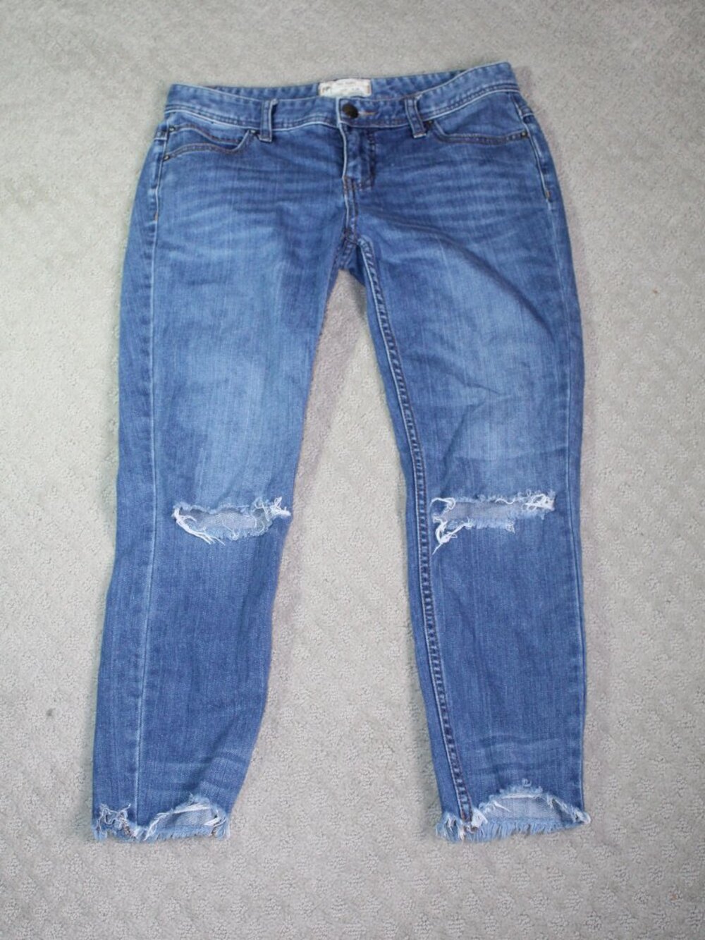 Free People We The Free Size 28 Blue Cropped Slim Leg Jeans Raw Hem Distressed